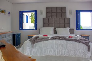 Chalet Deluxe, plusieurs lits, vue cour intérieure