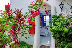 Deluxe Chalet, Multiple Beds, Courtyard View | Minibar, individually decorated, individually furnished, desk