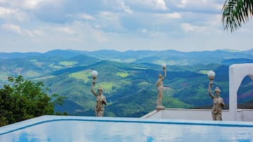 Outdoor pool, pool umbrellas