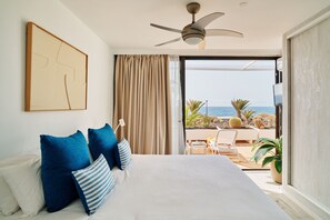 2 makuuhuonetta, tallelokero huoneessa, silitysrauta/-lauta