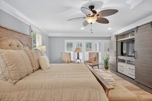 4 bedrooms, WiFi, bed sheets