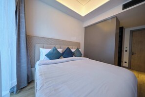 1 chambre, fer et planche à repasser, Wi-Fi, literie fournie