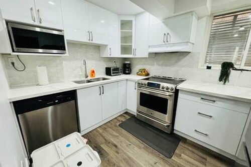 Charming 700 Sqft Retreat @Brampton