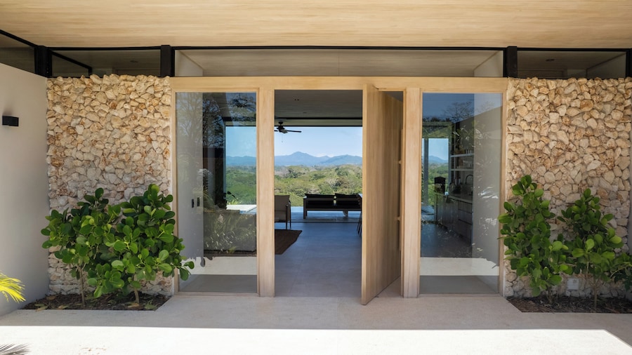 Casita Niaku by Wynwood House