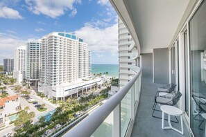 Property grounds - 2-bedroom Apartment At The W Residences Fort Lauderdale Beach with Pool & Gym (Fort Lauderdale)
