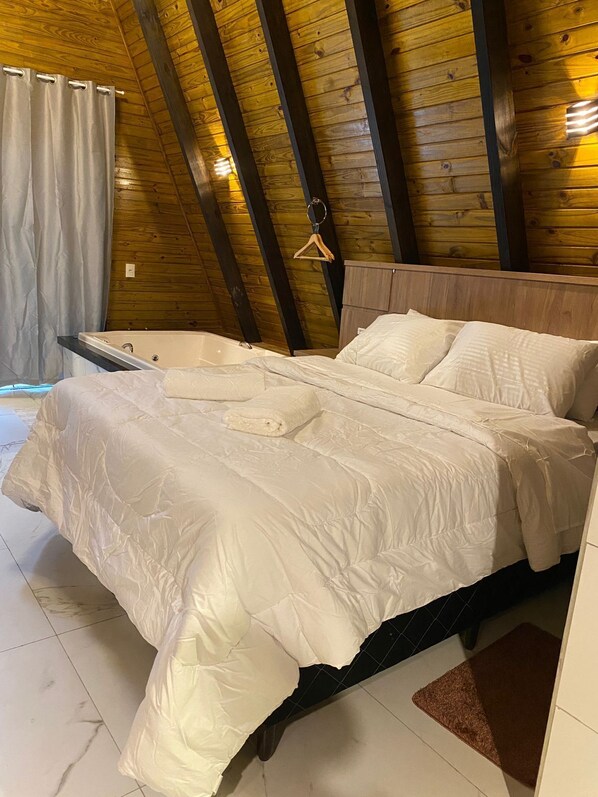 1 chambre, fer et planche à repasser, Wi-Fi gratuit, draps fournis