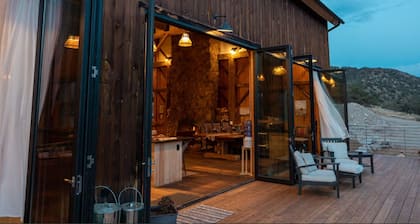 LUXURY LODGE ON THE ARKANSAS RIVER NEAR SALIDA COLORADO