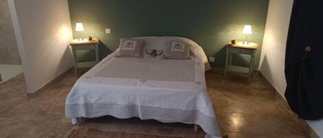 1 室のベッドルーム