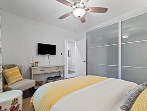 3 bedrooms, iron/ironing board, travel cot, WiFi