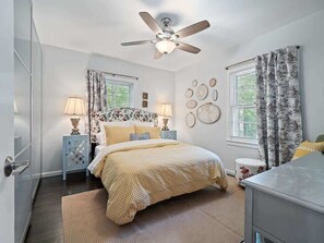 3 bedrooms, iron/ironing board, travel crib, WiFi