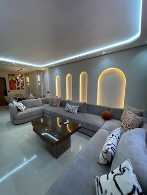 تلفزيون ذكي