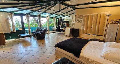 Beau loft pour 2 avec jolie terrasse au calme