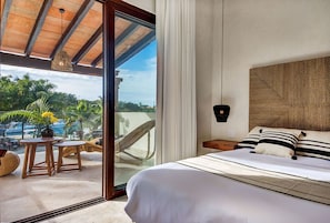 5 bedrooms, in-room safe, free WiFi, bed sheets