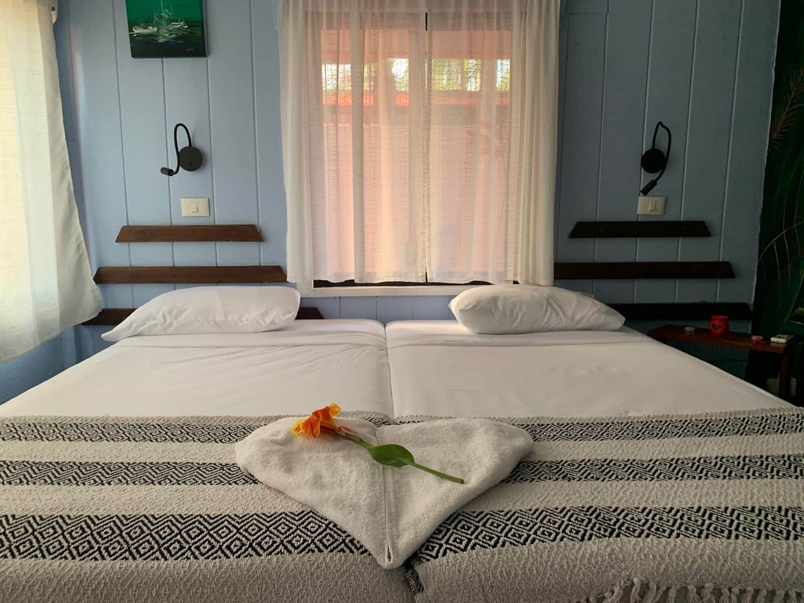 1 bedroom, desk, free WiFi, bed sheets