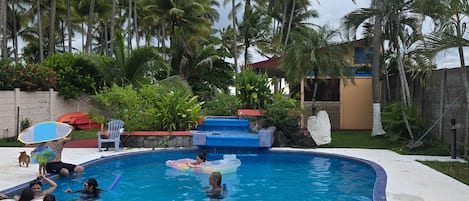 Piscine extérieure