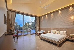 6 Schlafzimmer, Internetzugang, Bettwäsche