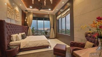 6 Schlafzimmer, Internetzugang, Bettwäsche