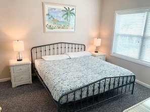 7 slaapkamers, een strijkplank/strijkijzer, gratis wifi, beddengoed