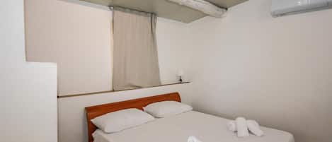 4 bedrooms, WiFi (free)
