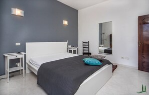 2 makuuhuonetta, vauvan matkasänky, ilmainen Wi-Fi