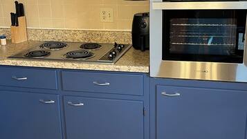 Microwave, oven, stovetop