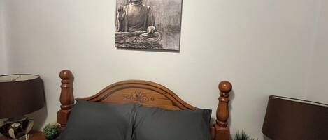 2 bedrooms, WiFi, bed sheets