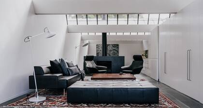 Alkina Lodge Mira, architectural luxury