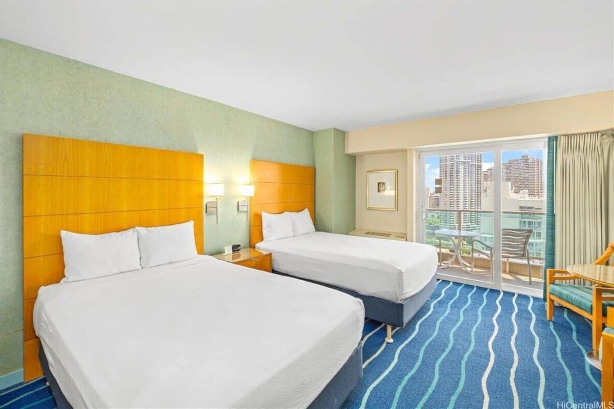 In-room safe, desk, laptop workspace, iron/ironing board