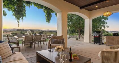 Wine Country Escape w/ Views + Wine Cellar & Gym Caterina Dusi Vineyard by Avantstay