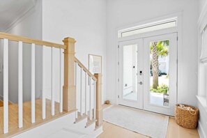 Maison (Multiple Bedrooms) | Intérieur
