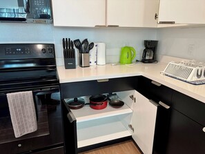 Fridge, microwave, oven, dishwasher