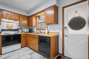 Microwave, oven, stovetop, dishwasher