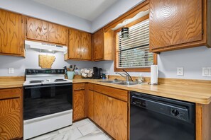 Microwave, oven, stovetop, dishwasher