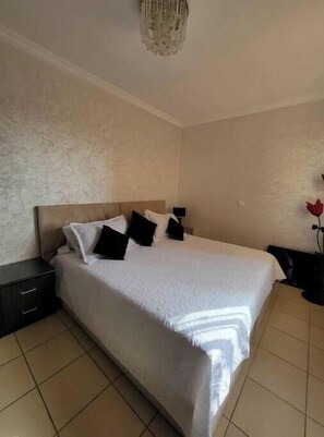 1 habitación, internet y ropa de cama 