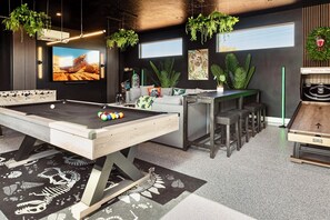 Spielezimmer