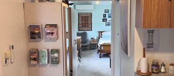 Private Comfortable bungalow for 2
