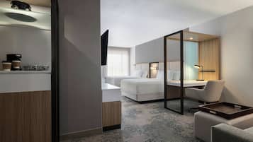Suite, 2 Queen Beds | Living area