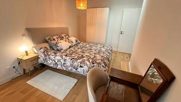 1 chambre, Wi-Fi gratuit, draps fournis