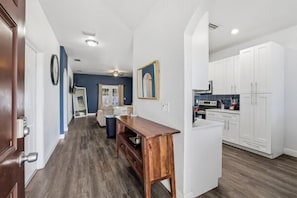 Interior - Welcome to The Chelsea Inn! This cozy, modern 3BR/2BA home is designed for all! (Tampa)