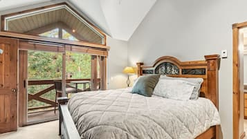 3 bedrooms, free WiFi, bed sheets