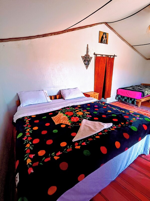 6 bedrooms, Internet, bed sheets