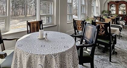 Maison Zacharie- Auberge complète