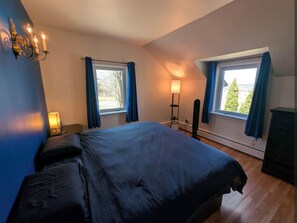 4 bedrooms, WiFi, bed sheets