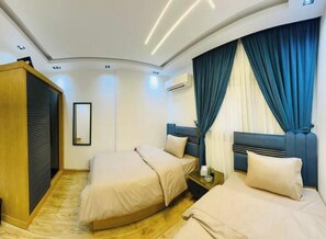 3 bedrooms, Internet