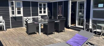 Cozy holiday home just 200 m from beach