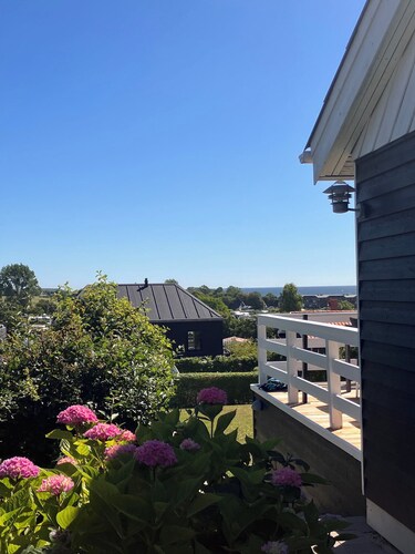 Cozy holiday home just 200 m from beach