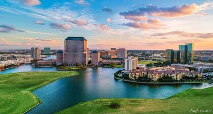 House at Las Colinas-10 min DFW airport, 5 min ToyotaMusicFactory & lake Carolyn