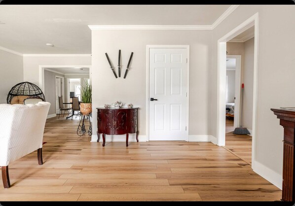 Interior - Charming 3-bedroom house with AC in lovely Hammond (Hammond)