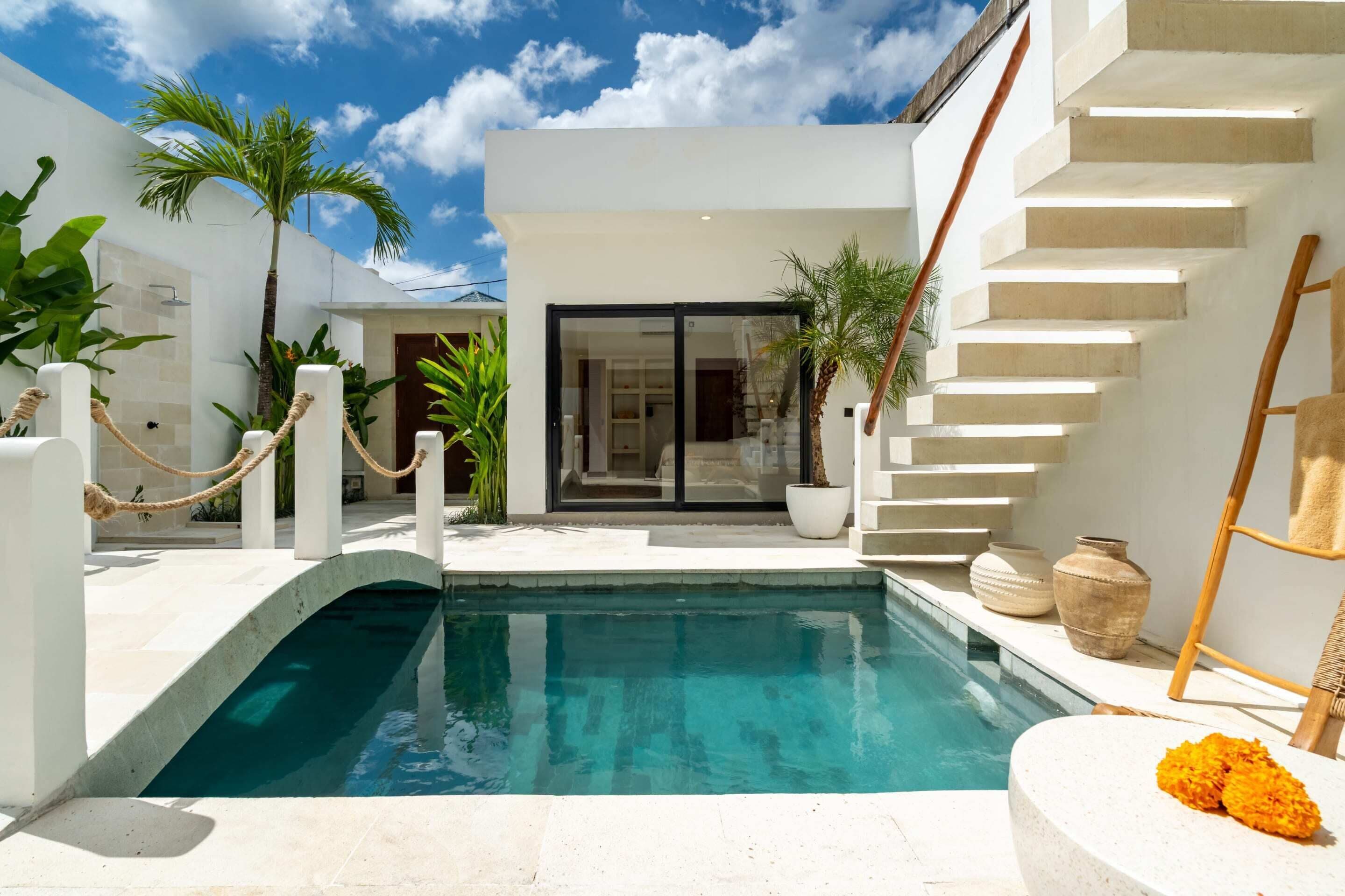 Basic Villa | Pool | Outdoor pool