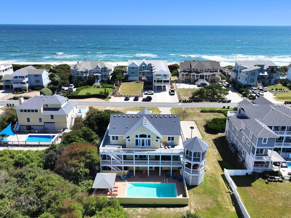 المنشأة من الخارج